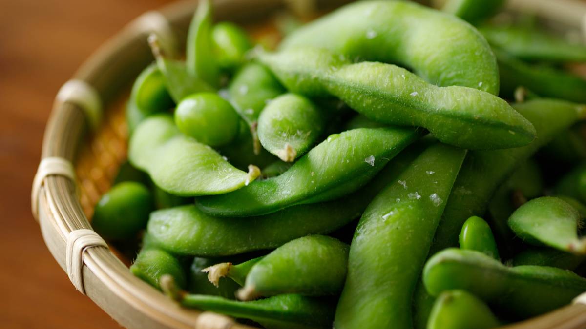 Edamame, ¿cuáles son sus beneficios y cómo se cocina?